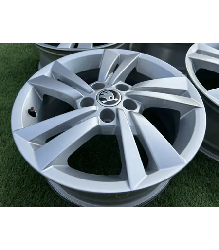 5x100 15" Skoda gyári alufelni 6Jx15h2 ET38 6