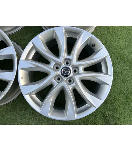 5x114.3 19" Mazda gyári alufelni 7Jx19h2 ET50 3
