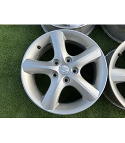 5x114.3 16" Suzuki SX4 gyári alufelni 6Jx16h2 ET50 2
