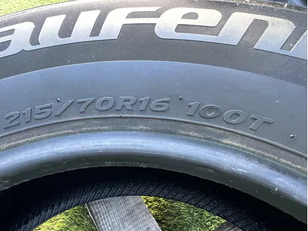 215/70 R16 Laufenn I’fit téli gumi 6mm 6