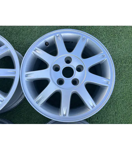 5x108 15" Ford gyári alufelni 6Jx15h2 ET52,5 5
