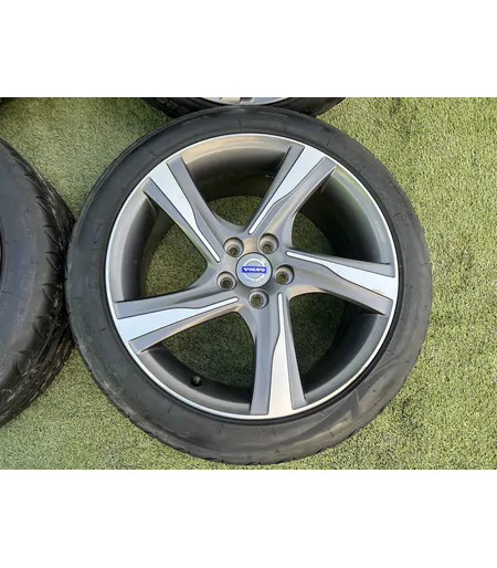 5x108 18" Volvo gyári alufelni 225/45 R18 nyári gumikkal - Mobil Gumis 4
