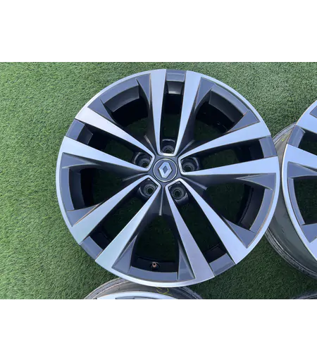 5x114.3 18" Renault gyári alufelni + TPMS szenzor 7Jx18h2 ET35 5