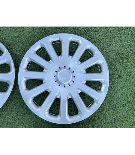 Ford gyári 15" dísztárcsa 4