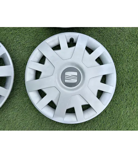 SEAT 15" dísztárcsa 3