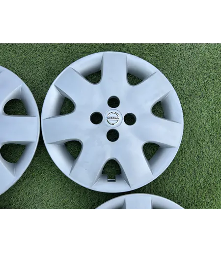 NISSAN 15" dísztárcsa 4