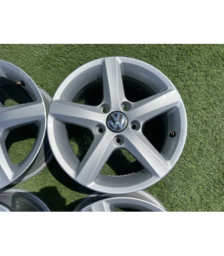 5x112 15" Volkswagen gyári alufelni 6Jx15h2 ET43 4