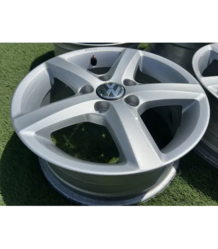 5x112 15" Volkswagen gyári alufelni 6Jx15h2 ET43 6