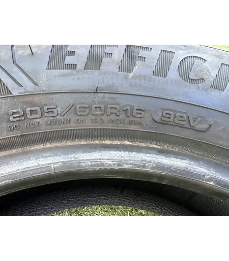 205/60 R16 Goodyear Efficient Grip Performance nyári gumi 5-5,5mm - Mobil Gumis 5