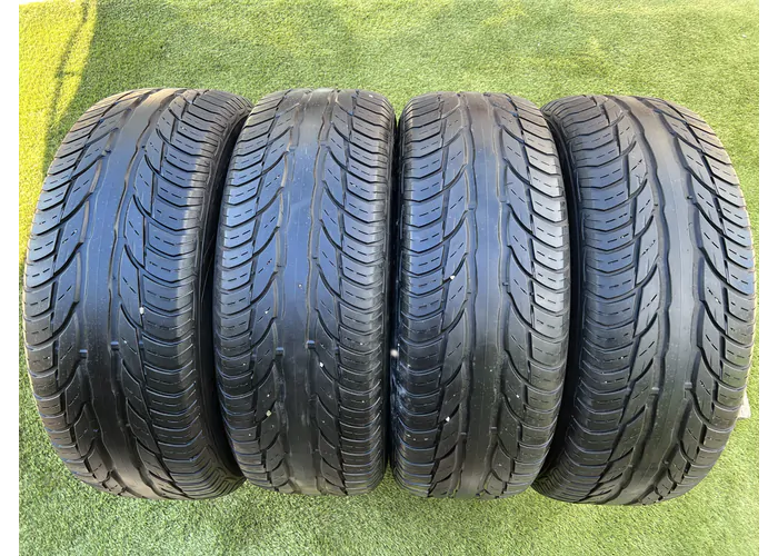245/45 R17 Uniroyal RainExpert nyári gumi 5mm alapértelmezett kép