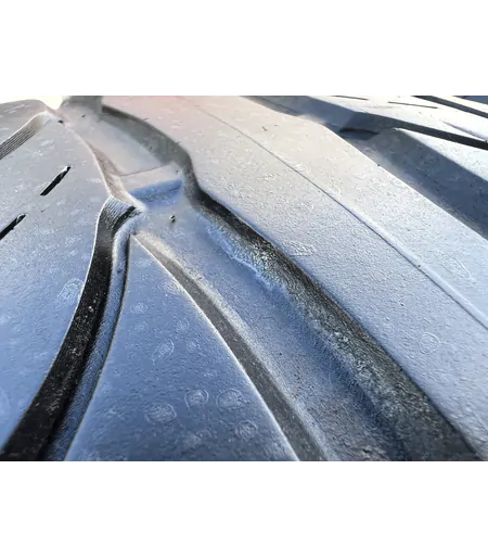 245/45 R17 Uniroyal RainExpert nyári gumi 5mm 4
