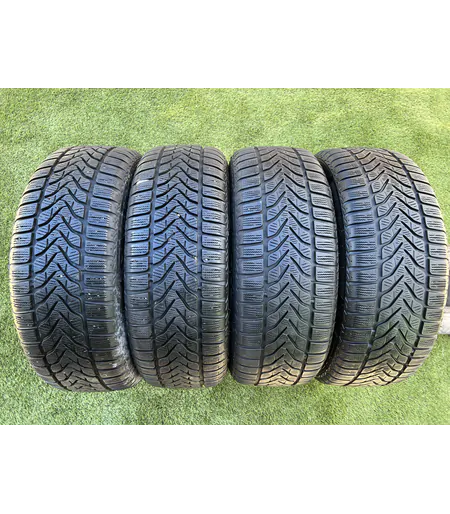 195/60 R15 Lassa Snoways 3 téli gumi 5,5-7mm