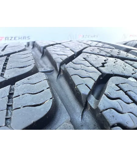 205/60 R16 Pirelli Sottozero 3 téli gumi 5-6mm - Mobil Gumis 4