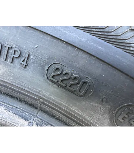 215/60 R16 Semperit Master Grip 2 téli gumi 4,5-5mm - Mobil Gumis 4