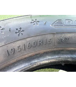 195/60 R15 Dunlop Winter Response 2 téli gumi 7,5-8mm - Mobil Gumis 5