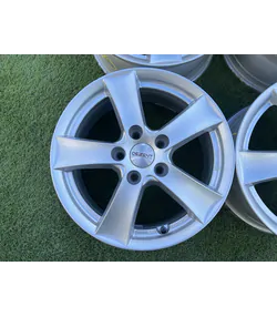 5x114.3 16" Dezent alufelni 6,5Jx16h2 ET45 2