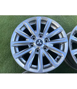 6x139.7 17" Mitsubishi L200 gyári alufelni 7,5Jx17h2 ET38 5