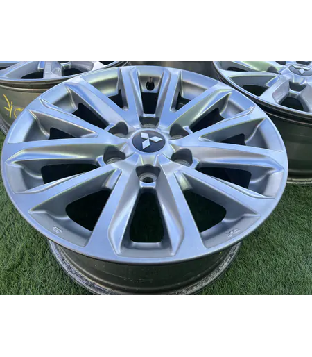6x139.7 17" Mitsubishi L200 gyári alufelni 7,5Jx17h2 ET38 6