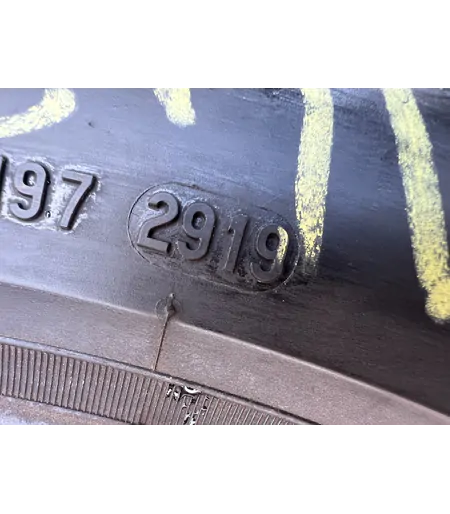 205/60 R16 Pirelli Sottozero 3 téli gumi 5,5mm - Mobil Gumis 6