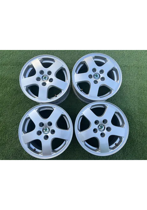 5x100 14" Skoda gyári alufelni 6Jx14h2 ET43