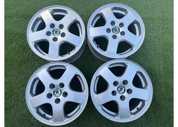 5x100 14" Skoda gyári alufelni 6Jx14h2 ET43 alapértelmezett kép
