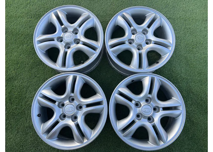 5x114.3 16" Hyundai gyári alufelni 6,5Jx16h2 ET41 alapértelmezett kép