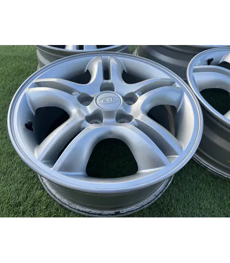 5x114.3 16" Hyundai gyári alufelni 6,5Jx16h2 ET41 6