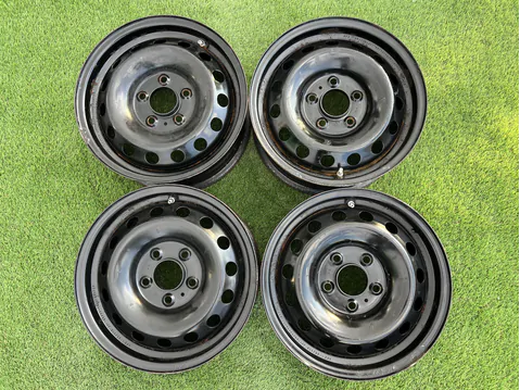 5x114.3 15" Hyundai,Kia gyári lemezfelni 6Jx15h2 ET48