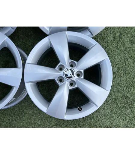 5x100 15" Skoda gyári alufelni 6Jx15h2 ET38 - Mobil Gumis 4