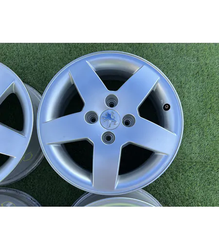 4x108 15" Peugeot gyári alufelni 6Jx15h2 ET23 4