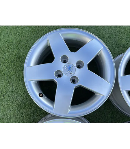 4x108 15" Peugeot gyári alufelni 6Jx15h2 ET23 5