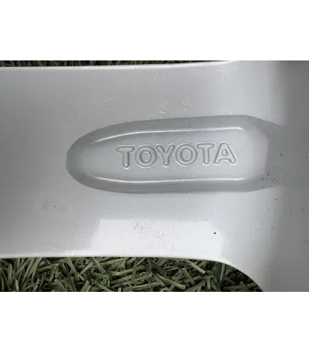 5x100 16" Toyota gyári alufelni 5,5Jx16h2 ET45 - Mobil Gumis 7