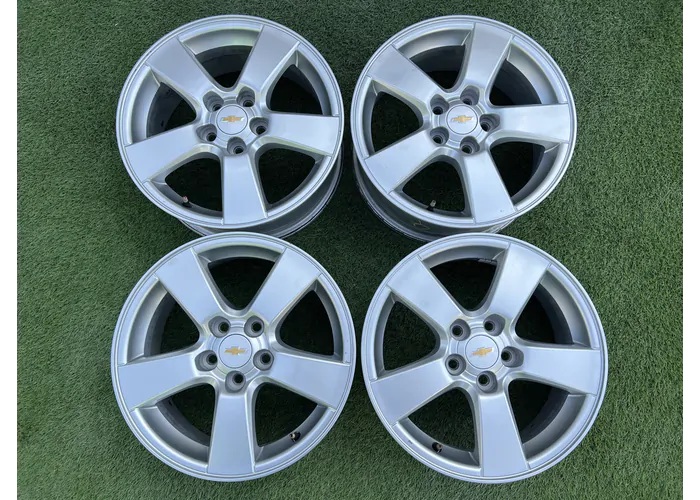 5x105 16" Chevrolet gyári alufelni 6,5Jx16h2 ET39 alapértelmezett kép
