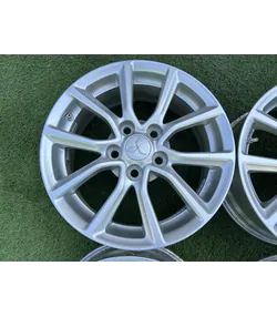 5x114.3 16" Mitsubishi gyári alufelni +TPMS szenzor 6,5Jx16h2 ET46 5