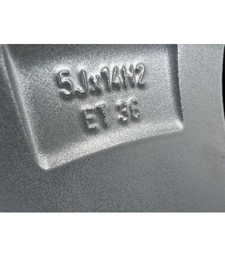 4x108 14" Ford gyári alufelni 5Jx14h2 ET36 8