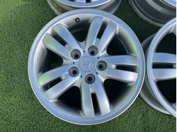 5x114.3 16" Hyundai gyári alufelni 6,5Jx16h2 ET41 2