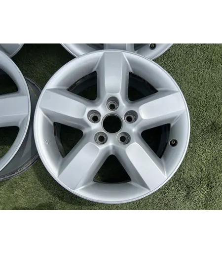 5x114.3 16" Toyota RAV4 gyári alufelni 7Jx16h2 ET35 - Mobil Gumis 4