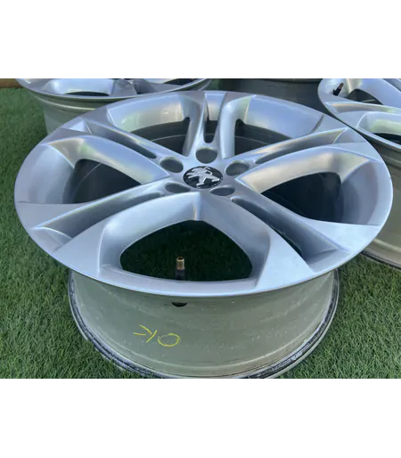 5x108 18" Peugeot gyári alufelni 8Jx18h2 ET27 6