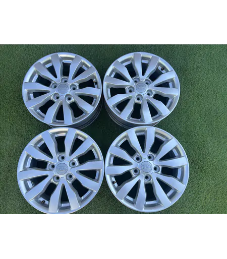 5x114.3 16" Kia gyári alufelni 6,5Jx16h2 ET41