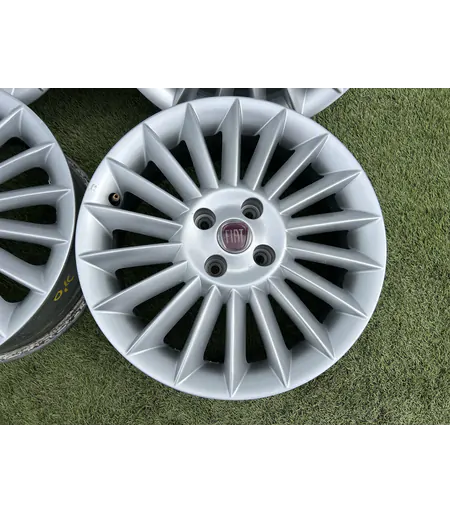 4x100 16" Fiat Grande Punto gyári alufelni 6Jx16h2 ET45 - Mobil Gumis 4