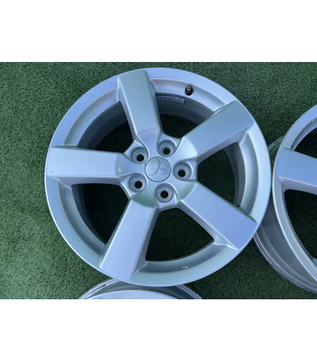 5x114.3 18" Mitsubishi gyári alufelni 7Jx18h2 ET38 5