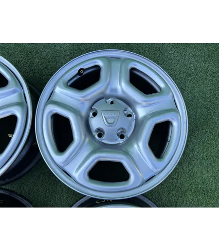 5x114.3 16" Dacia Duster gyári lemezfelni 6,5Jx16h2 ET50 4