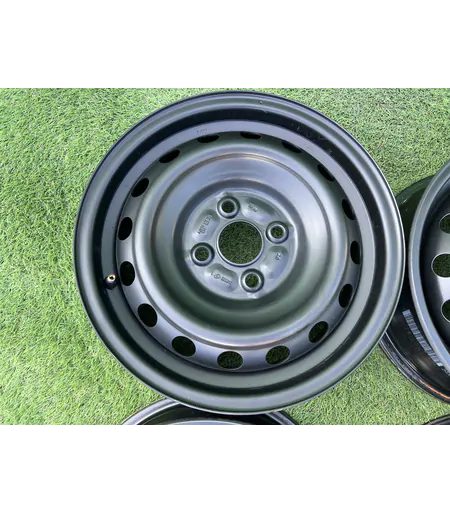 4x100 14" Toyota gyári lemezfelni 5Jx14h2 ET39 5