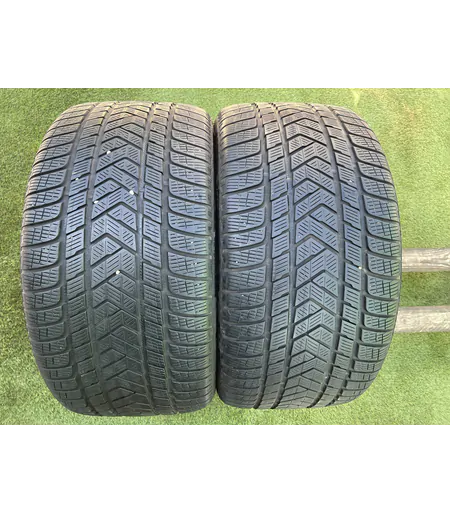 305/40 R20 Pirelli Scorpion téli gumi 5mm
