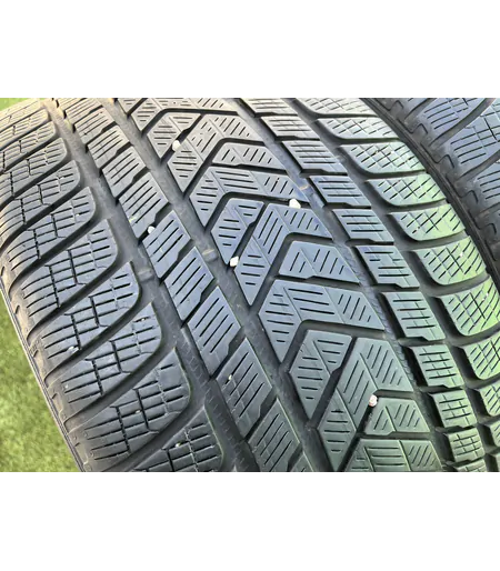 305/40 R20 Pirelli Scorpion téli gumi 5mm - Mobil Gumis 2