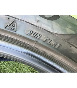305/40 R20 Pirelli Scorpion téli gumi 5mm 6