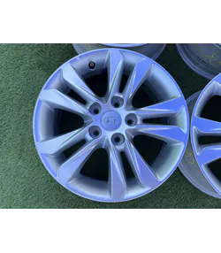 5x114.3 16" Hyundai gyári alufelni 6Jx16h2 ET50 2