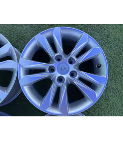 5x114.3 16" Hyundai gyári alufelni 6Jx16h2 ET50 4