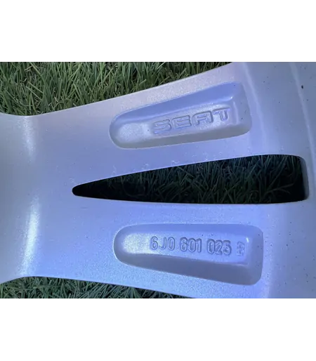 5x100 16" Seat gyári alufelni 7Jx16h2 ET43 7