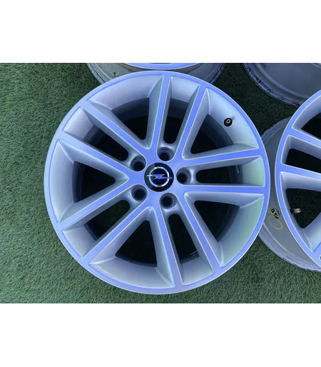 5x110 17" Opel gyári alufelni 7Jx17h2 ET35 2